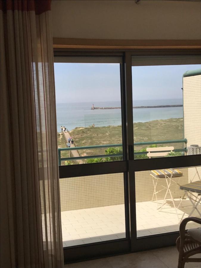 Beachfront Apartment With Sea View 아주라라 외부 사진